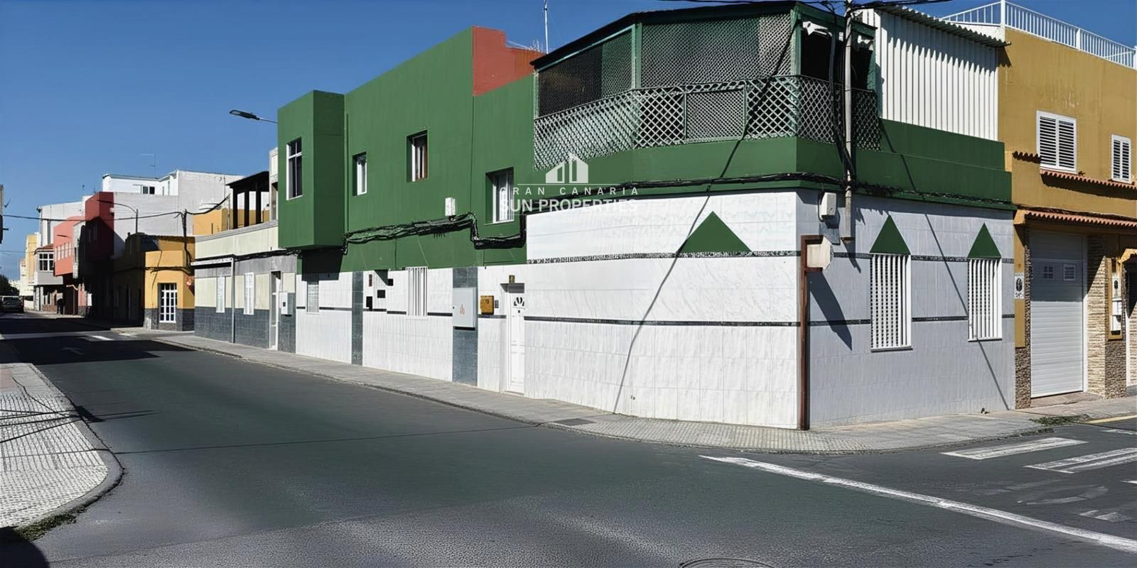 Ático en venta Santa Lucia de Tirajana, Las Palmas. Ref: 11063. Gran Canaria Sun Properties