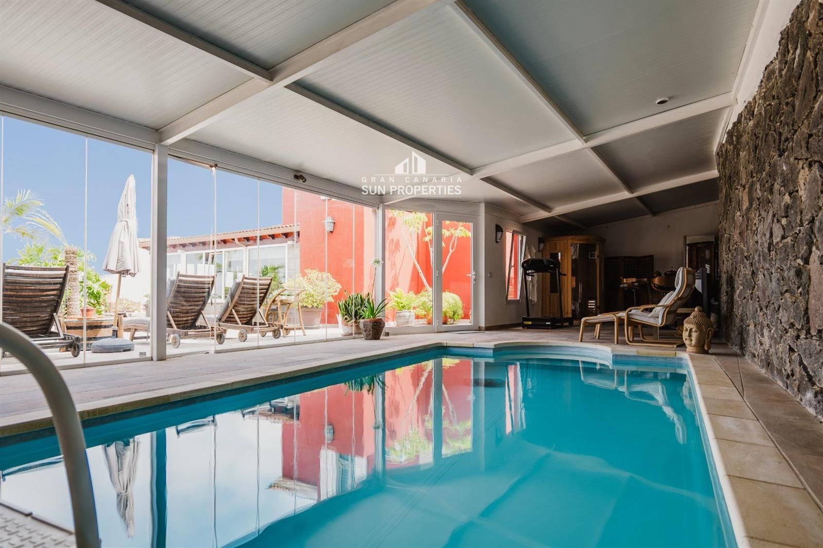 Townhouse for sale Las Palmas de Gran Canaria, Las Palmas. Ref: 11076. Gran Canaria Sun Properties