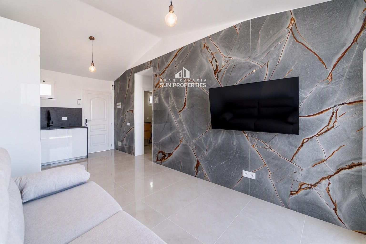 Exclusivo apartamento reformado a estrenar con vistas al mar - Foto 2