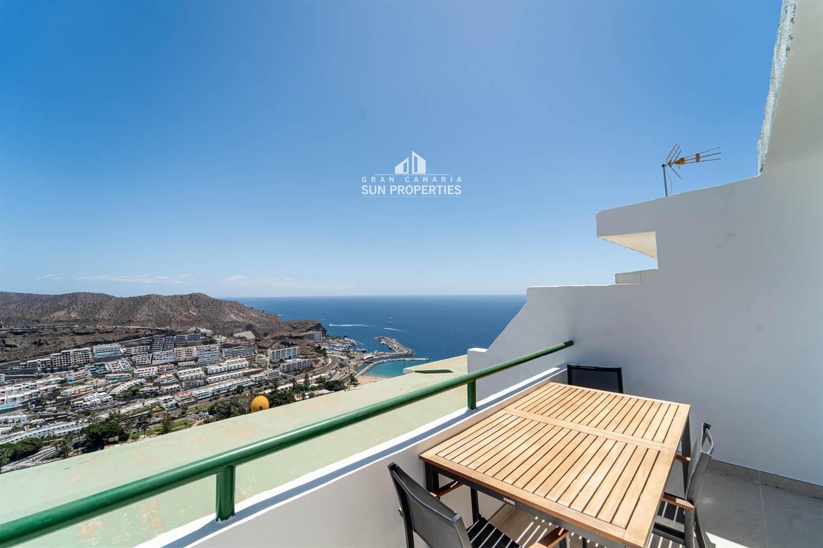 Exclusivo apartamento reformado a estrenar con vistas al mar - Foto 6