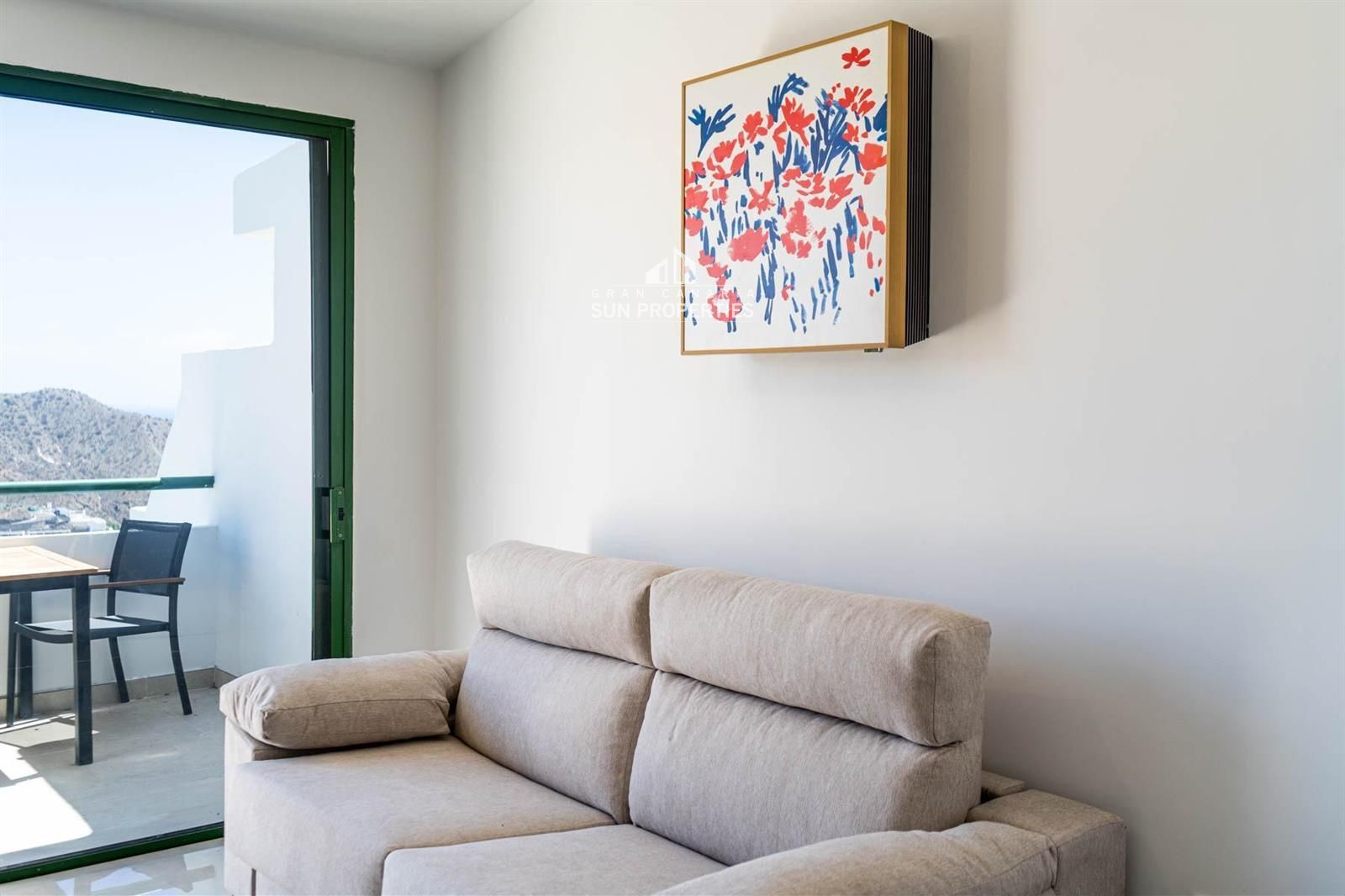 Exclusivo apartamento reformado a estrenar con vistas al mar - Foto 11