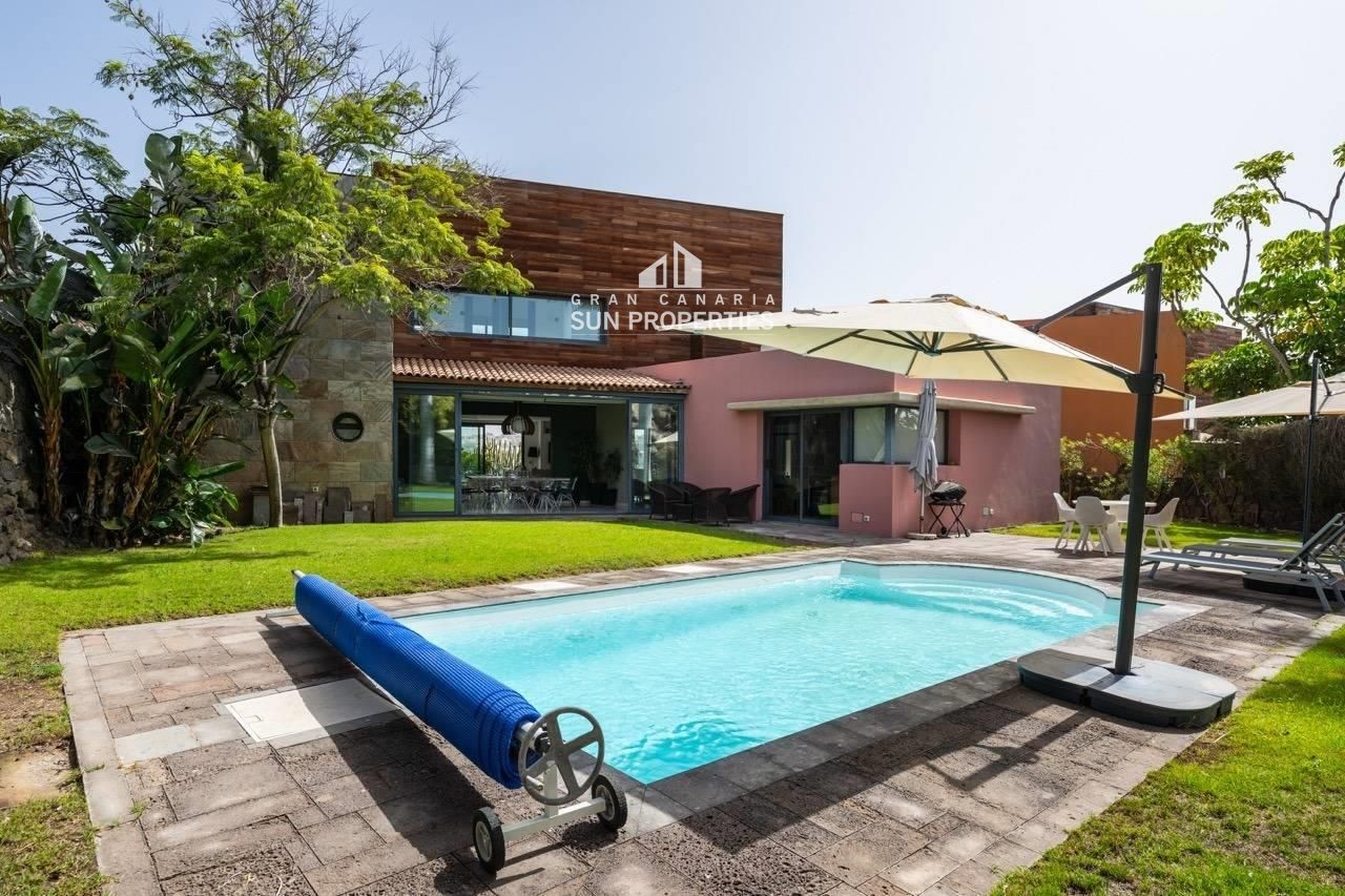 Chalet Independiente en venta San Bartolomé de Tirajana, Las Palmas. Ref: 11156. Gran Canaria Sun Properties