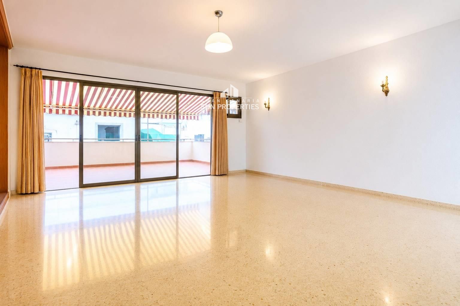 Edificio cerca de Las Canteras - Foto 6