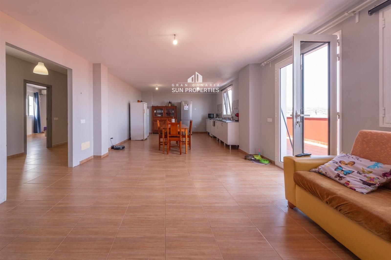 Exclusiva vivienda de nueva construcción en Moya - Foto 9