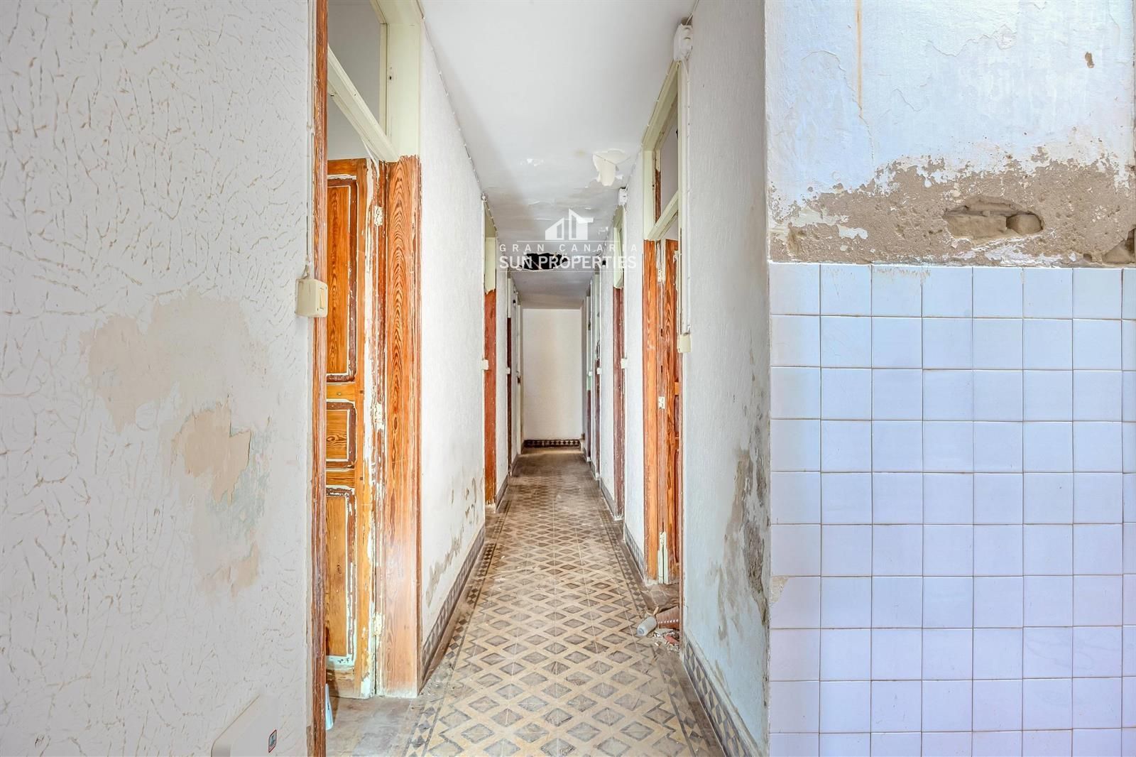 EDIFICIO CON GRAN POTENCIAL DE DESARROLLO EN ZONA CÉNTRICA DE LAS PALMAS - Foto 14