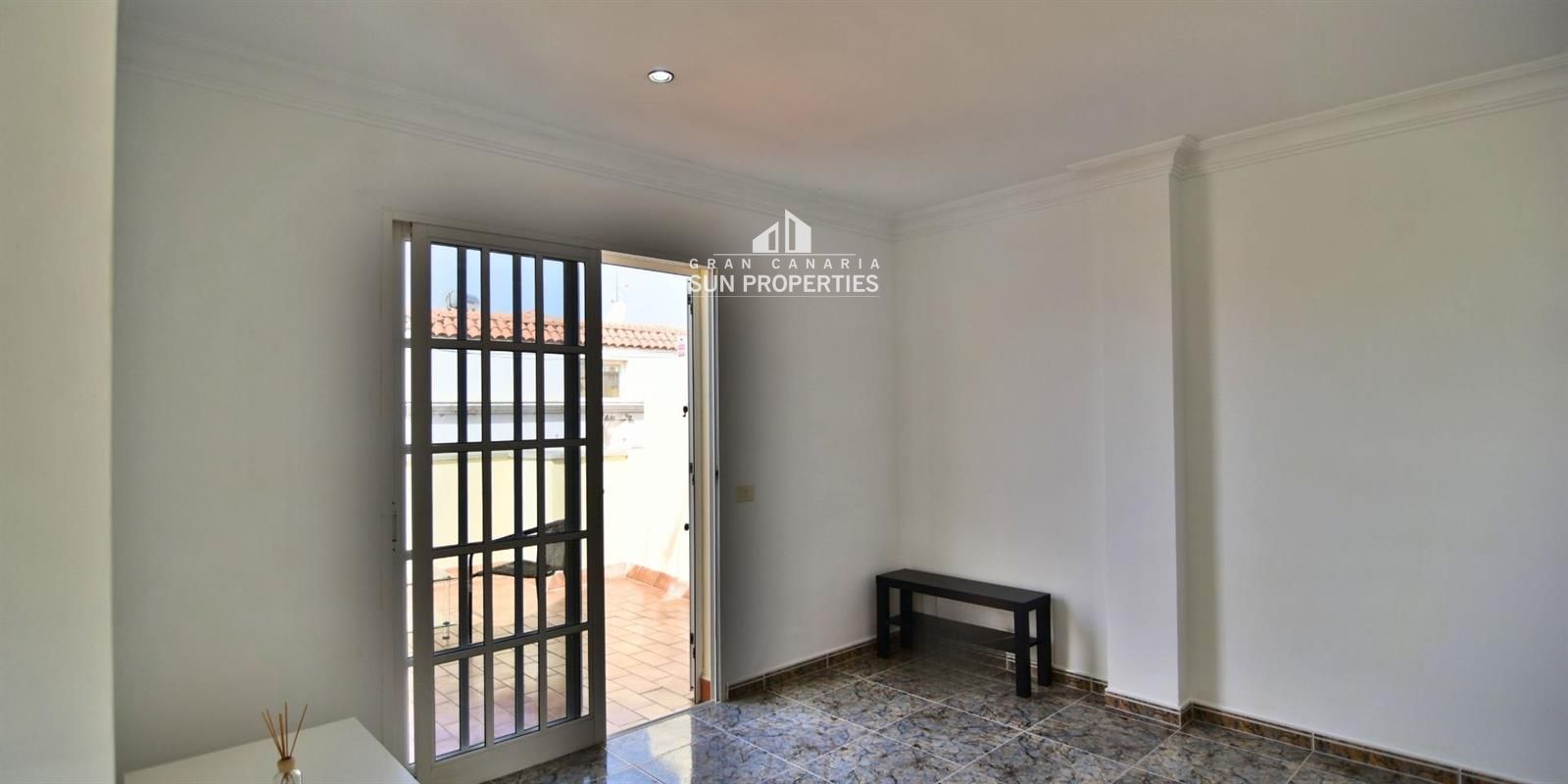 Atico VPO con terraza en Balos-Vecindario - Foto 9