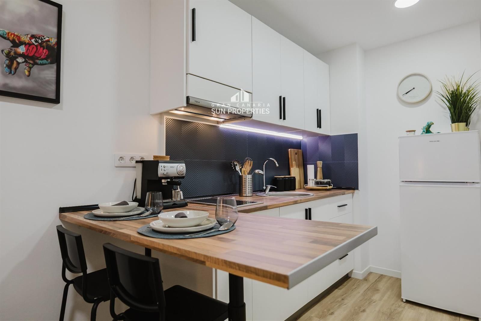 Apartamento reformado y a estrenar con salida directa a Pase de Las Canteras - listo para entrar a vivir - Foto 7