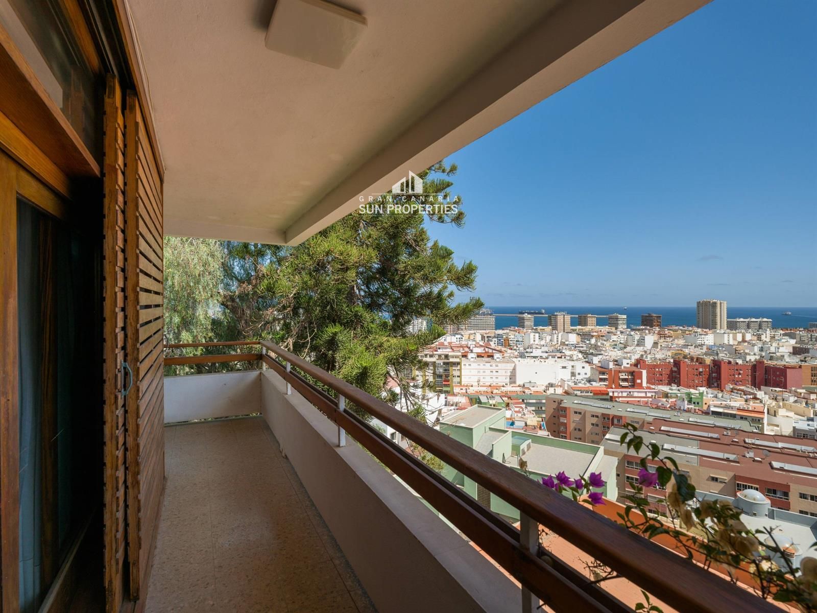 Chalet Independiente en venta Las Palmas de Gran Canaria, Las Palmas. Ref: 11268. Gran Canaria Sun Properties