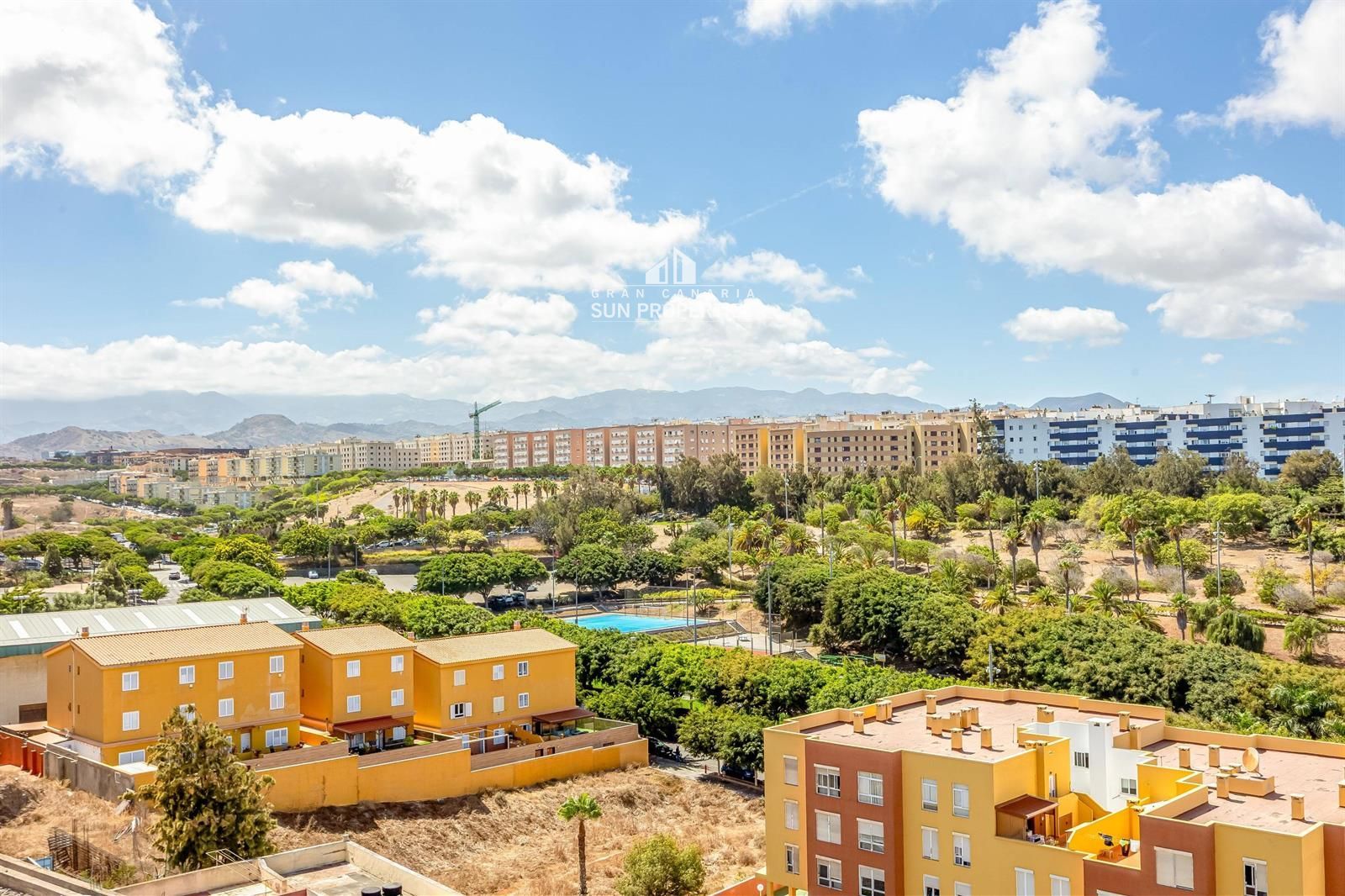 Ático de 3 dormitorios con 2 terrazas y vistas al Parque Juan Pablo II – 7 Palmas - Foto 15