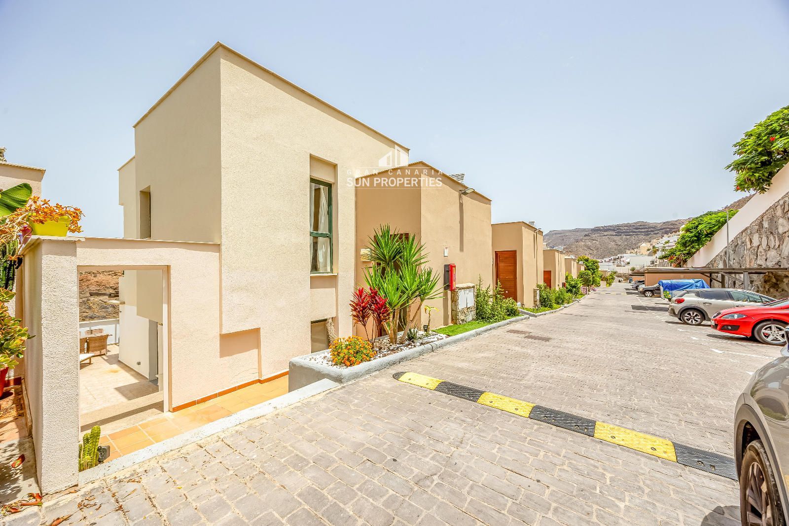 Exterior - Adosado de 3 dormitorios con terraza de 50 m² y 2 plazas de aparcamiento en Motor Grande