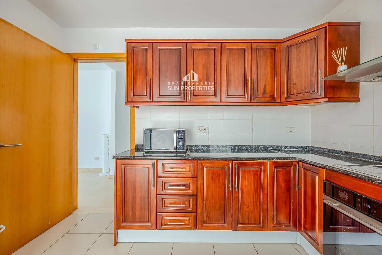 Cocina - Adosado de 3 dormitorios con terraza de 50 m² y 2 plazas de aparcamiento en Motor Grande