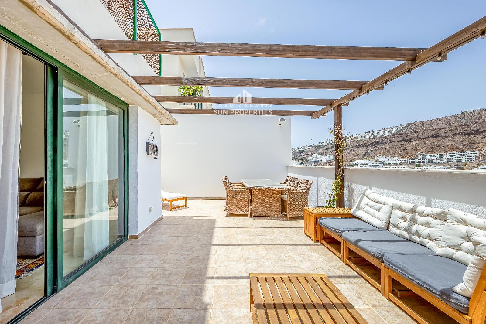 Terraza - Adosado de 3 dormitorios con terraza de 50 m² y 2 plazas de aparcamiento en Motor Grande