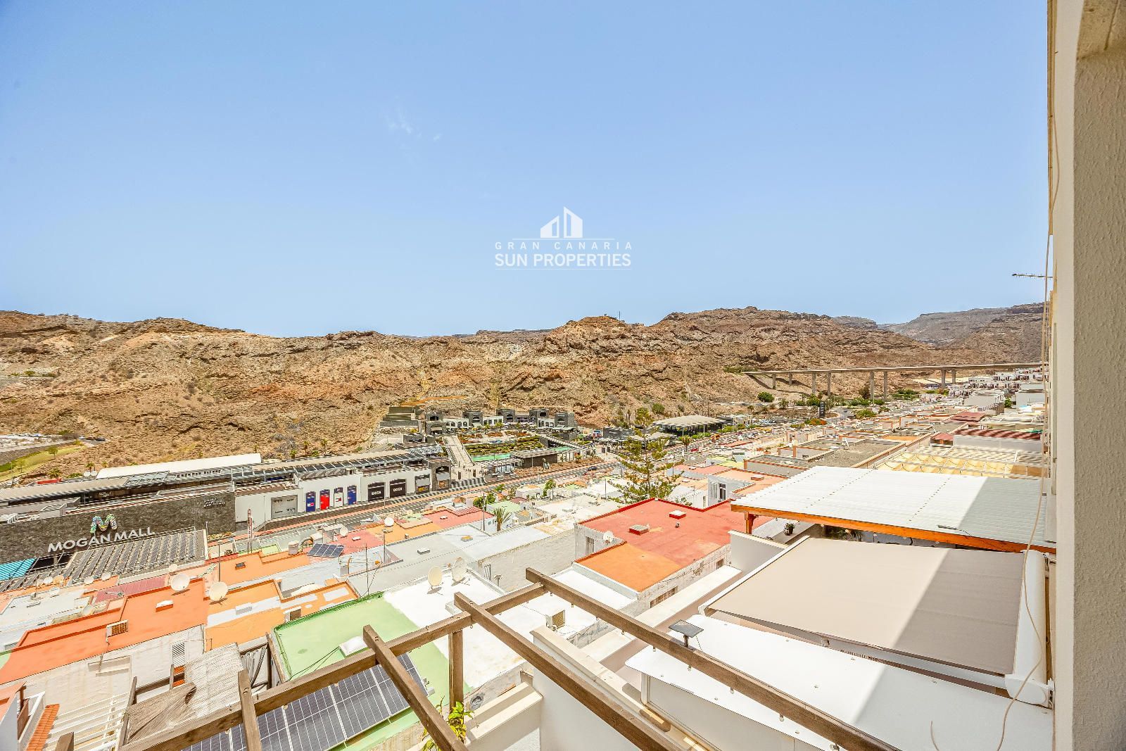 Vistas - Adosado de 3 dormitorios con terraza de 50 m² y 2 plazas de aparcamiento en Motor Grande