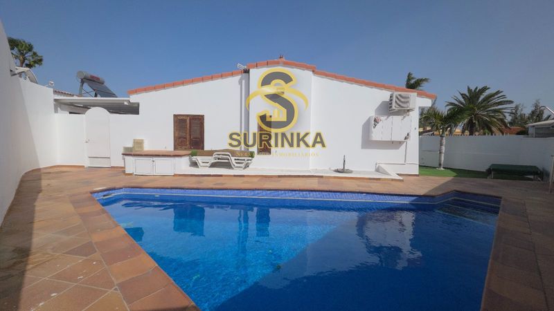Detached Villa for rent Maspalomas, Las Palmas. Ref: 1115. Surinka Servicios Integrales