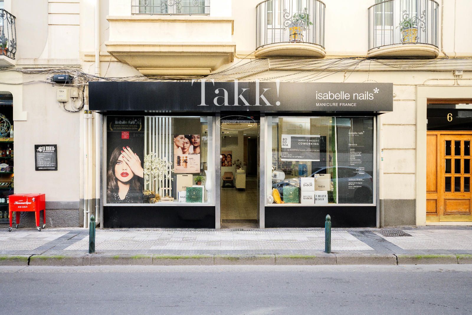 Local Comercial en traspàs Zaragoza. Ref: 1878. Takk!! Asesores Inmobiliarios