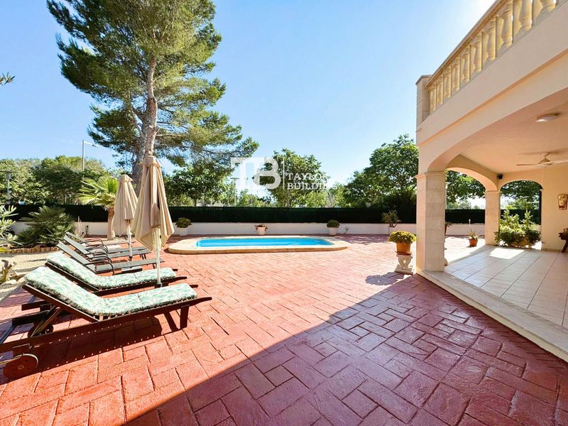 Chalet Independiente en venta Calvià, Baleares. Ref: 1174. Taylor Building