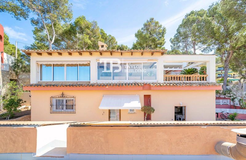 Chalet Independiente en venta Calvià, Baleares. Ref: 1227. Taylor Building