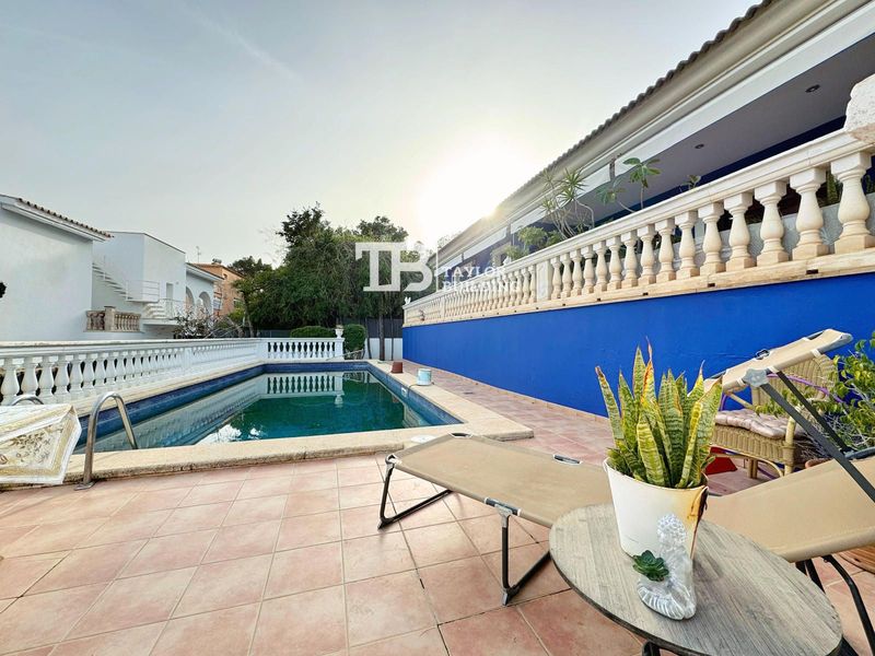 Chalet Independiente en venta Calvià, Baleares. Ref: 1280. Taylor Building