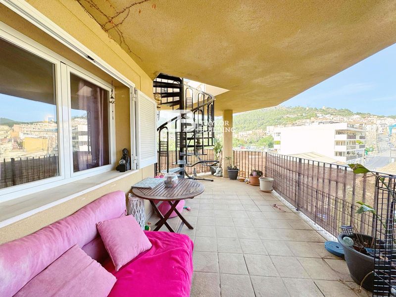 Piso en venta Andratx, Baleares. Ref: 1329. Taylor Building