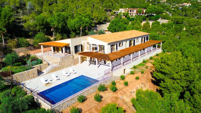 Casa en venta Andratx, Baleares. Ref: 1357. Taylor Building