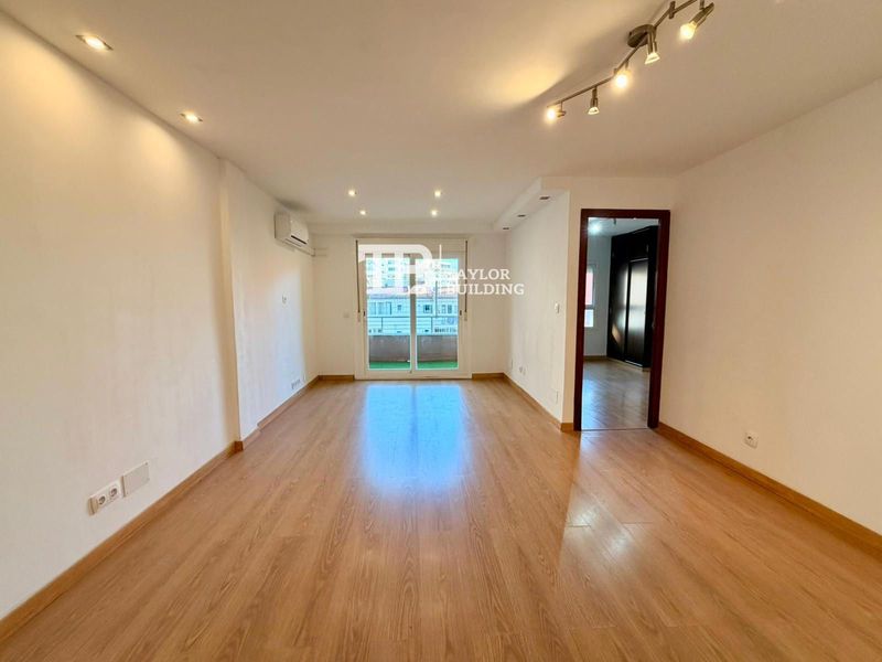 Piso en venta Palma De Mallorca, Baleares. Ref: 1383. Taylor Building