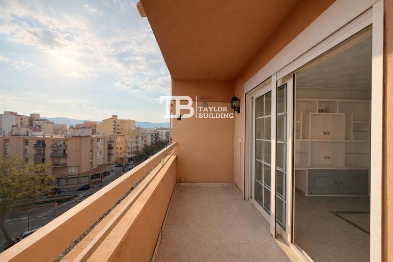 Flat for sale Palma De Mallorca, Baleares. Ref: 1471. Taylor Building