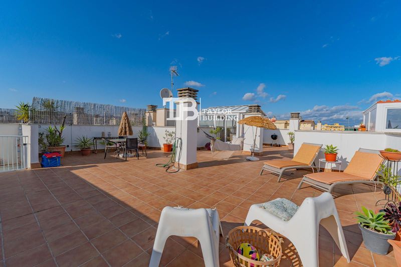 Penthouse for sale Palma De Mallorca, Baleares. Ref: 1477. Taylor Building