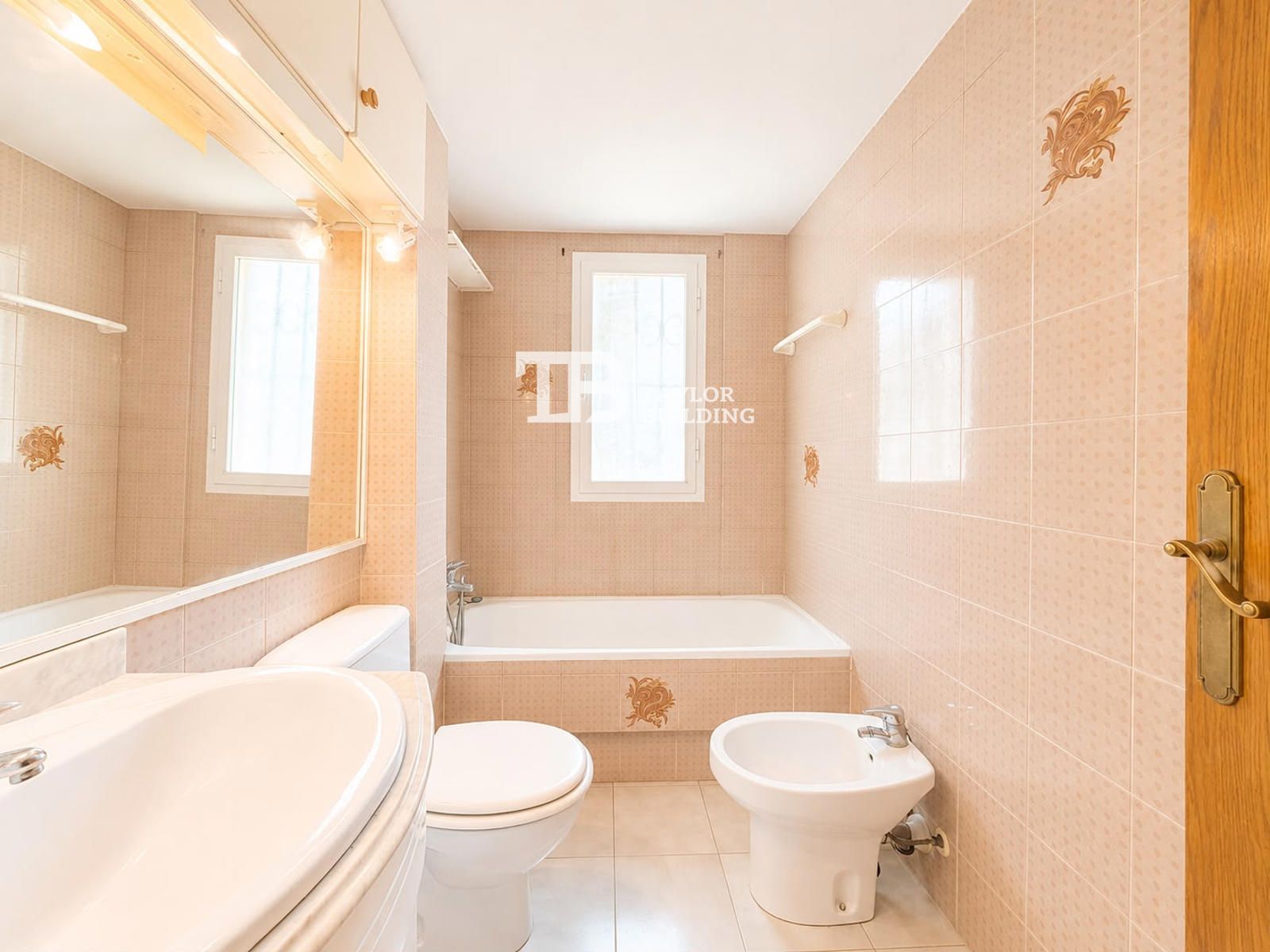 Ground floor apartment with large garden in Cas Català! - Foto 20
