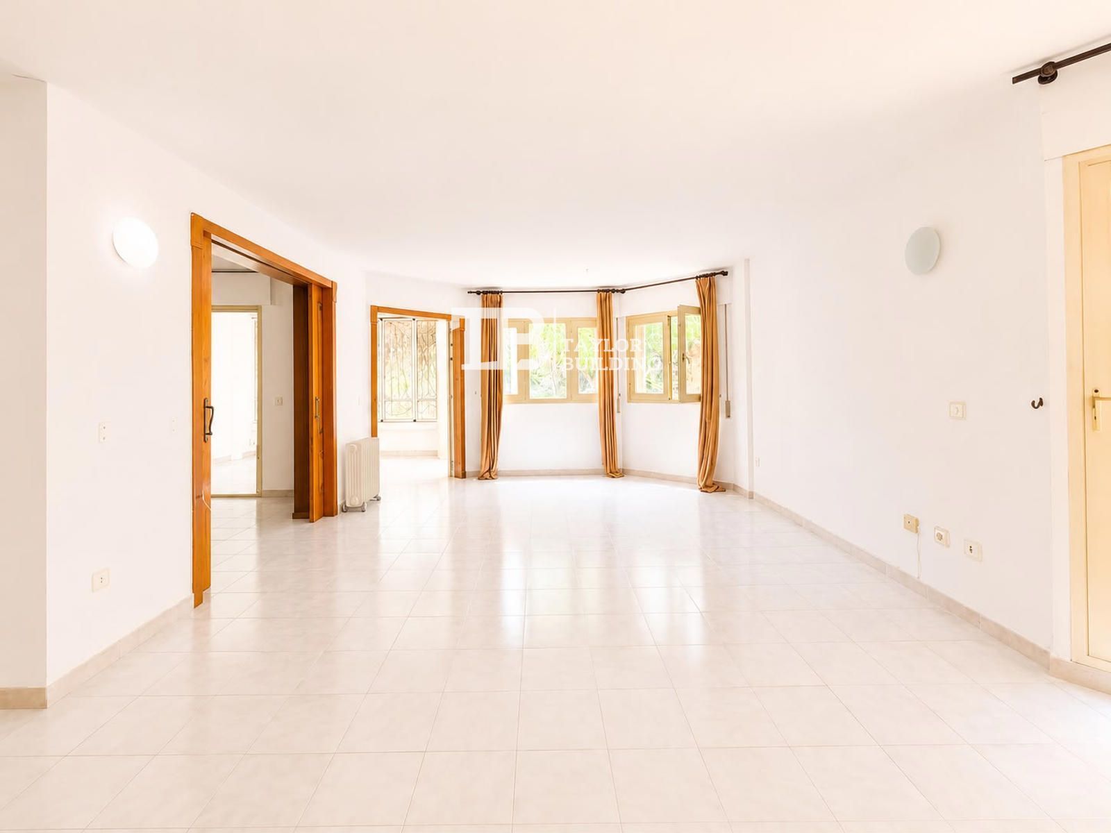 Ground floor apartment with large garden in Cas Català! - Foto 9