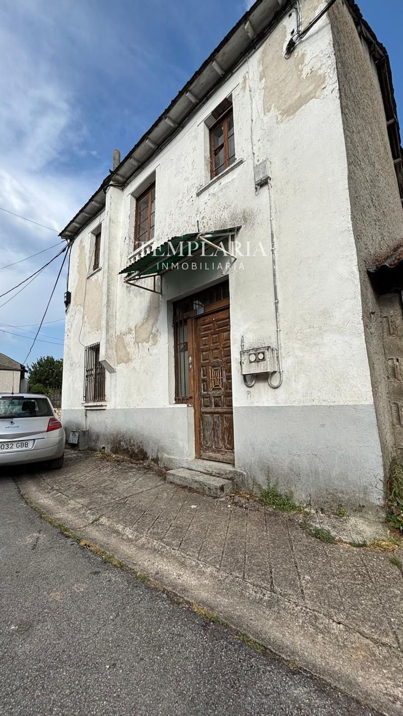 Casa en venta Carracedelo, León. Ref: 1016. TEMPLARIA INMOBILIARIA