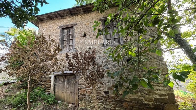 Casa en venta Carracedelo, León. Ref: 1017. TEMPLARIA INMOBILIARIA