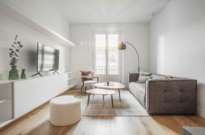 Dúplex en venta Madrid. Ref: 2523. The Well Come Home