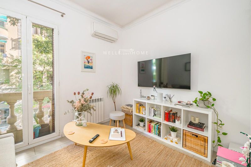 Piso en venta Madrid. Ref: 2683. The Well Come Home