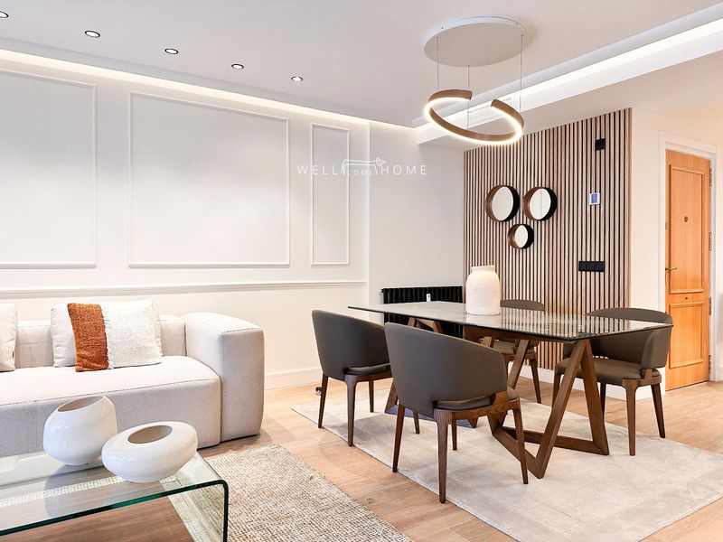 Piso en venta Madrid. Ref: 2705. The Well Come Home