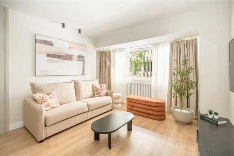 Piso en venta Madrid. Ref: 2909. The Well Come Home