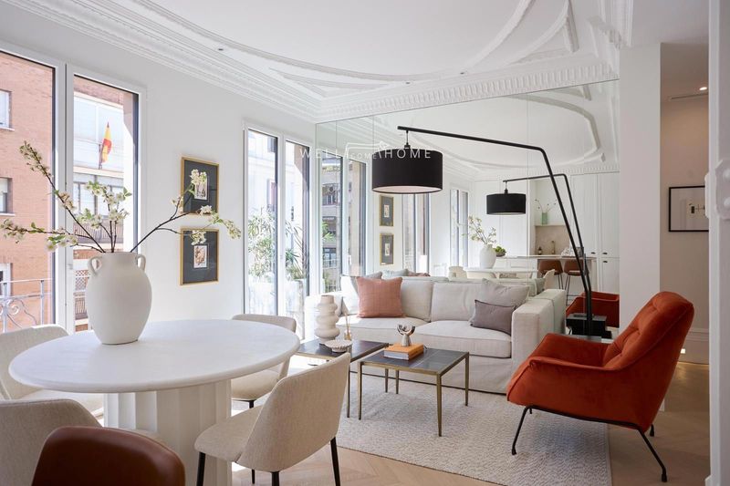 Piso en venta Madrid. Ref: 3349. The Well Come Home