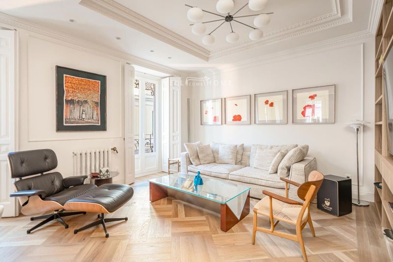 Flat for sale Madrid. Ref: 3539. The Well Come Home