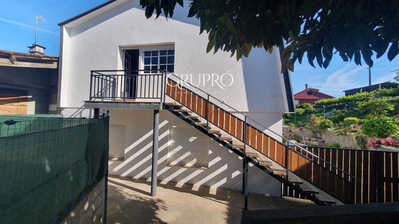 Casa en alquiler Gondomar, Pontevedra. Ref: 2389. GRUPRÓ