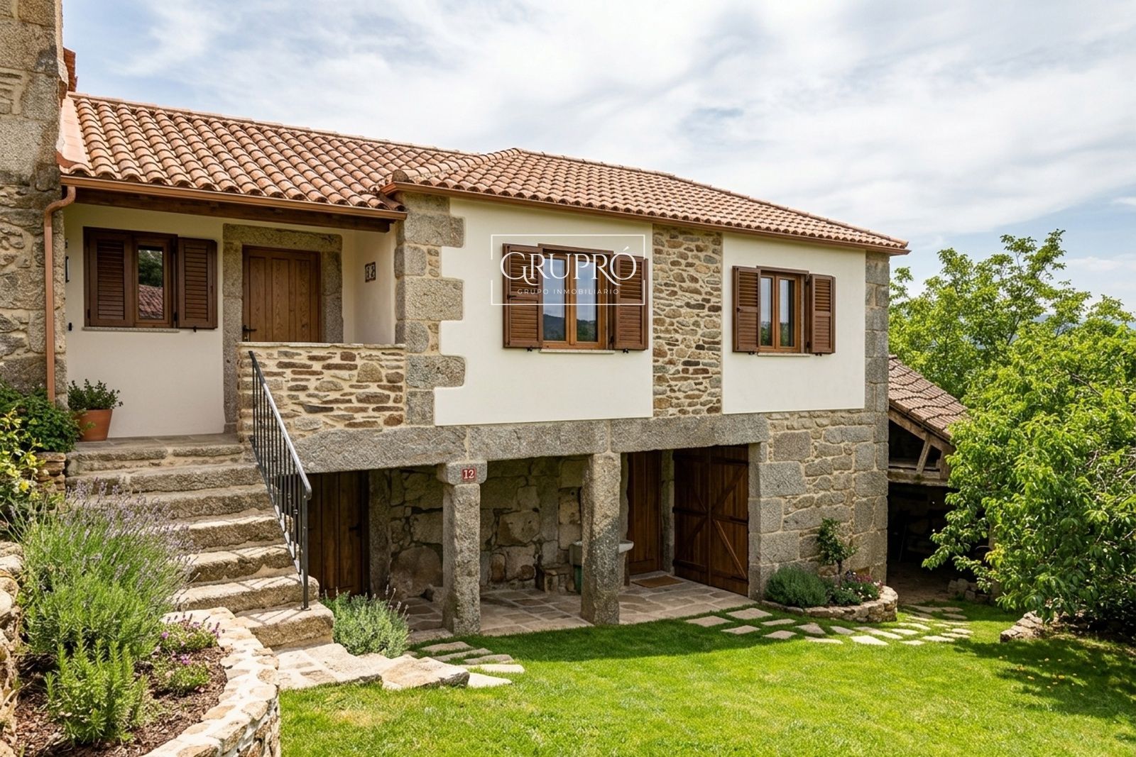 CASA TRADICIONAL EN GONDA, MORGADÁNS | 917 m² DE PARCELA Y GRAN POTENCIAL DE REHABILITACIÓN