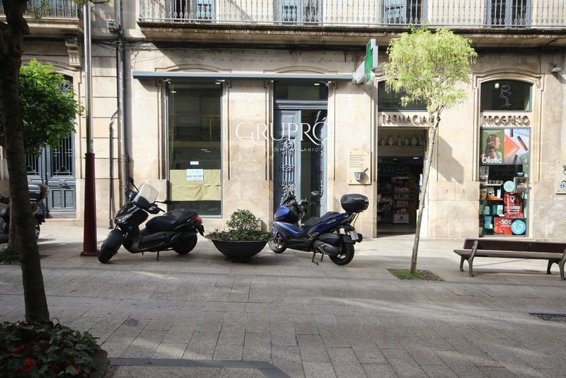 Local Comercial en alquiler Vigo, Pontevedra. Ref: 4321. GRUPRÓ