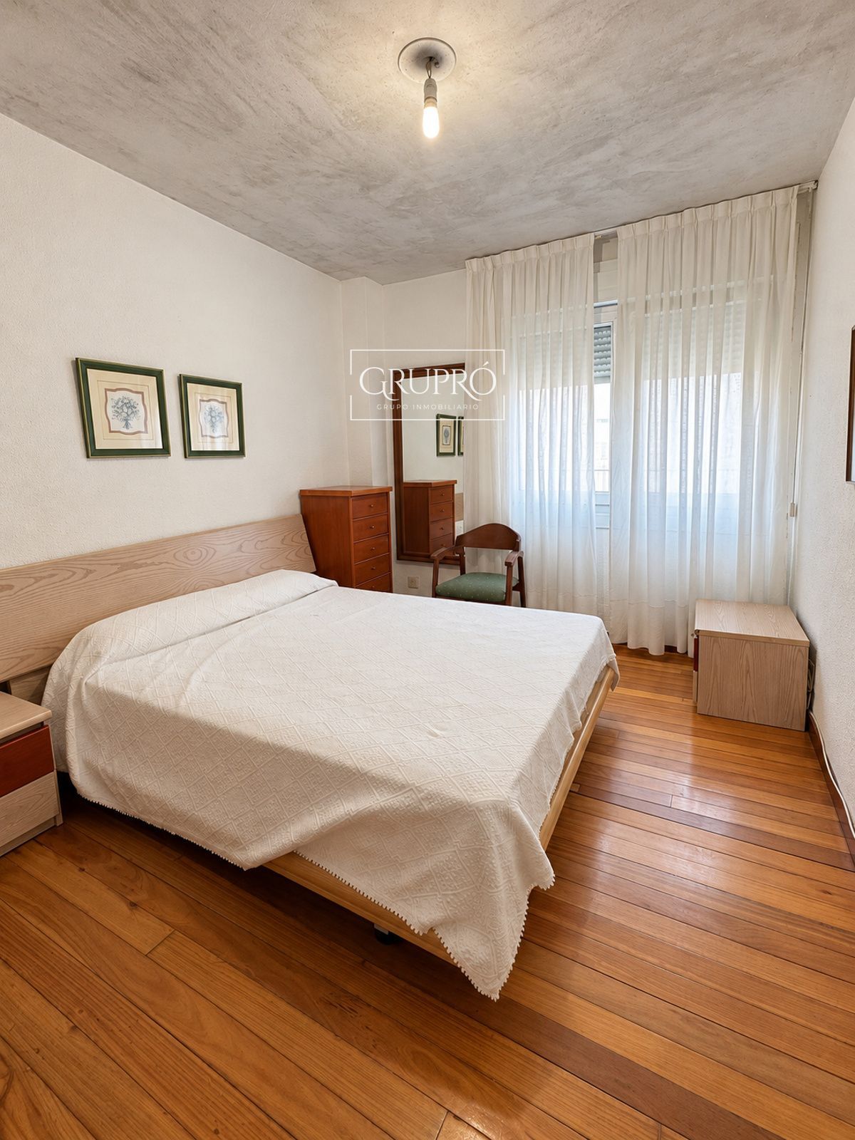 VIVIENDA CON VISTAS AL PUERTO Y UNAS POSIBILIDADES ÚNICAS EN PLENO CENTRO DE BAIONA - Foto 12