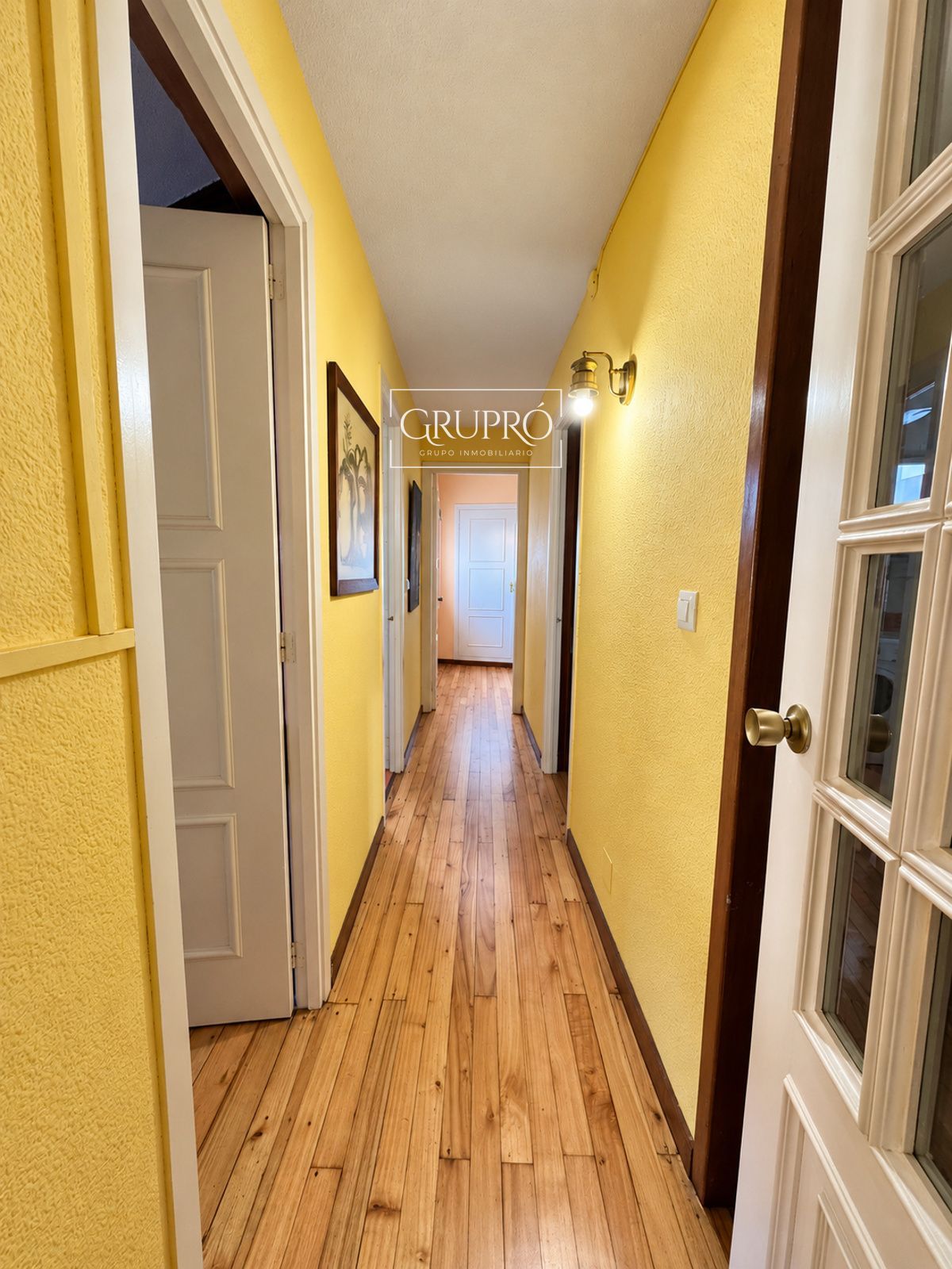 VIVIENDA CON VISTAS AL PUERTO Y UNAS POSIBILIDADES ÚNICAS EN PLENO CENTRO DE BAIONA - Foto 18