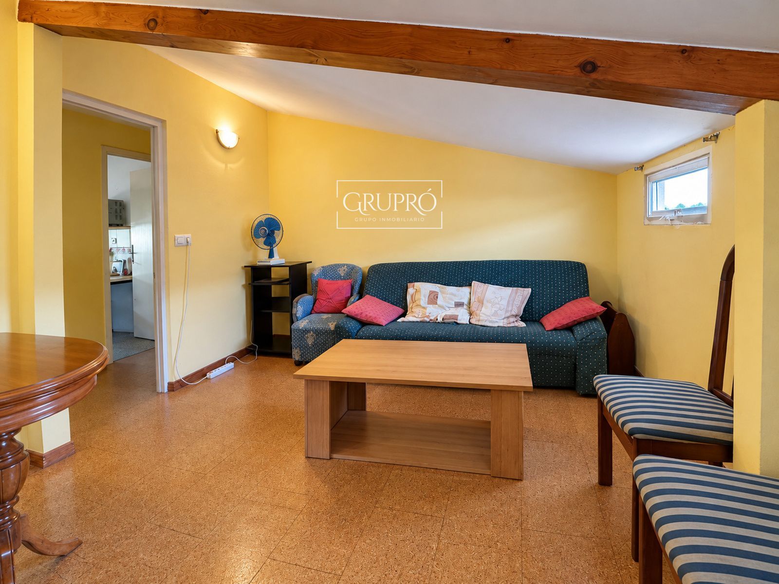 VIVIENDA CON VISTAS AL PUERTO Y UNAS POSIBILIDADES ÚNICAS EN PLENO CENTRO DE BAIONA - Foto 19
