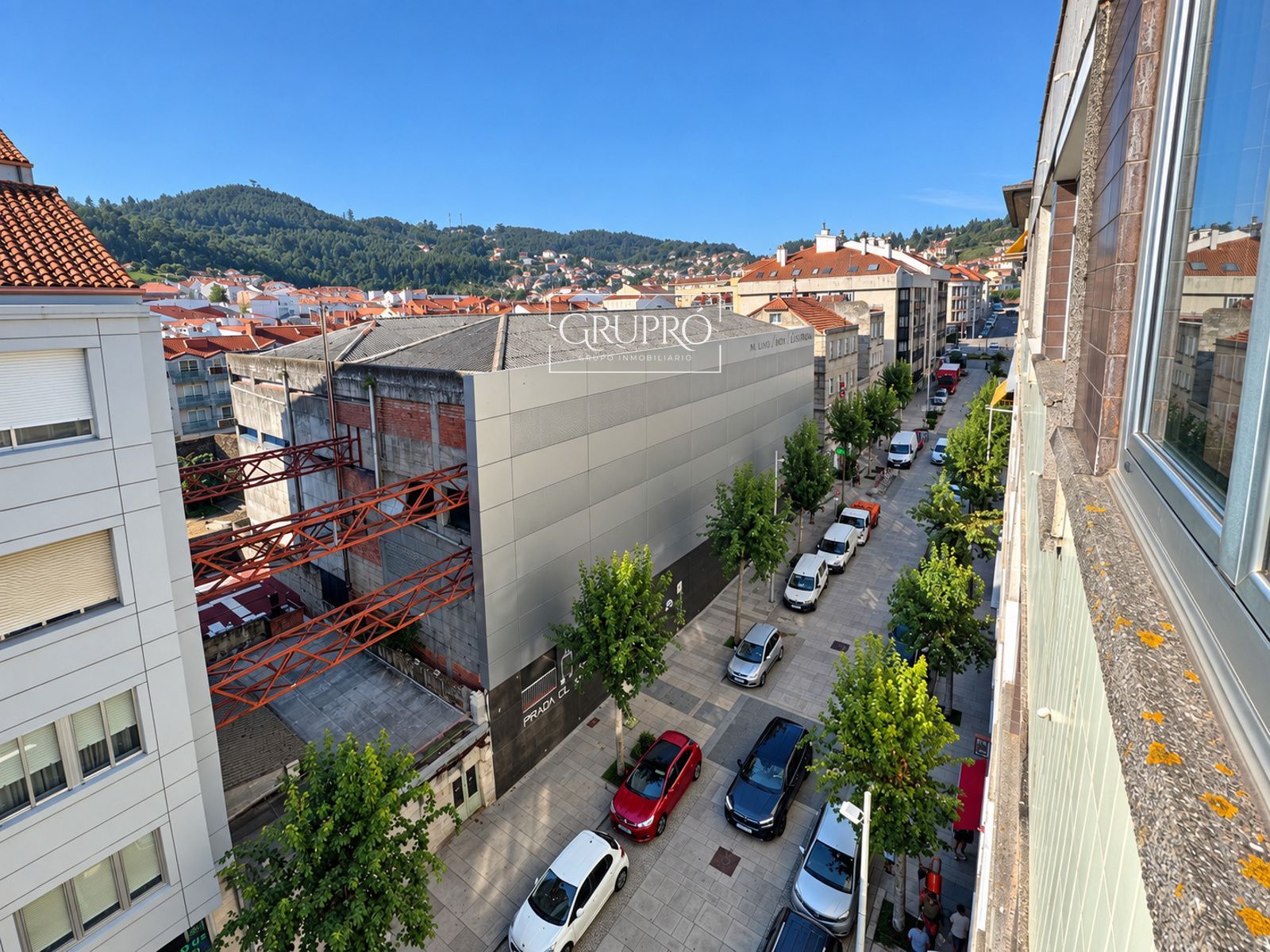 VIVIENDA CON VISTAS AL PUERTO Y UNAS POSIBILIDADES ÚNICAS EN PLENO CENTRO DE BAIONA - Foto 28