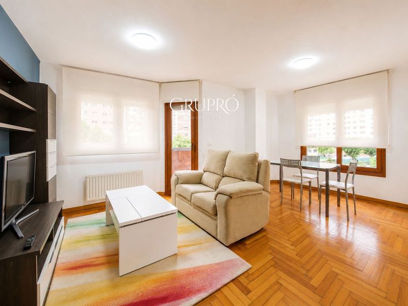 Piso en alquiler Vigo, Pontevedra. Ref: 4731. GRUPRÓ
