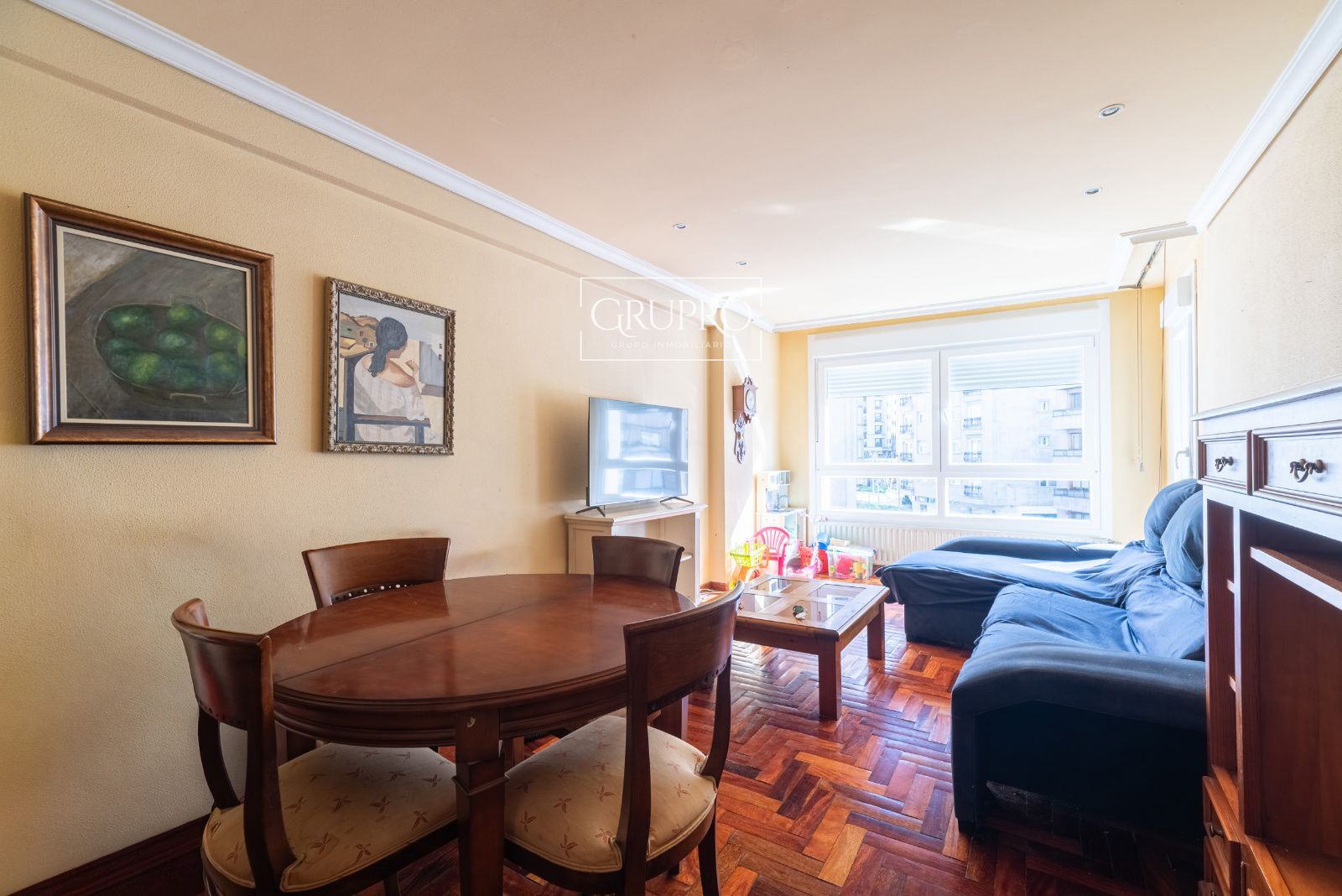 PISO DE 4 HABITACIONES CON GARAJE AL LADO DE PLAZA ELÍPTICA