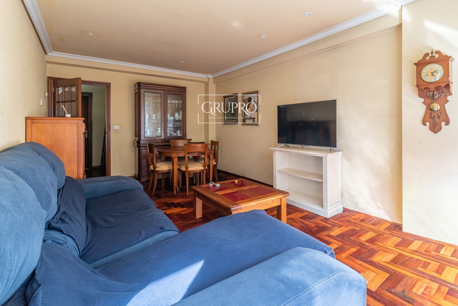 PISO DE 4 HABITACIONES CON GARAJE AL LADO DE PLAZA ELÍPTICA