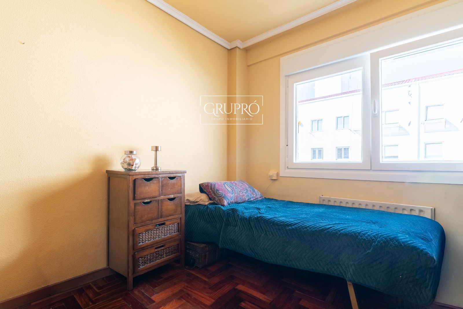 PISO DE 4 HABITACIONES CON GARAJE AL LADO DE PLAZA ELÍPTICA