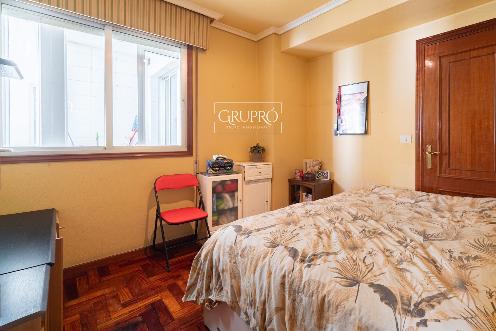 PISO DE 4 HABITACIONES CON GARAJE AL LADO DE PLAZA ELÍPTICA