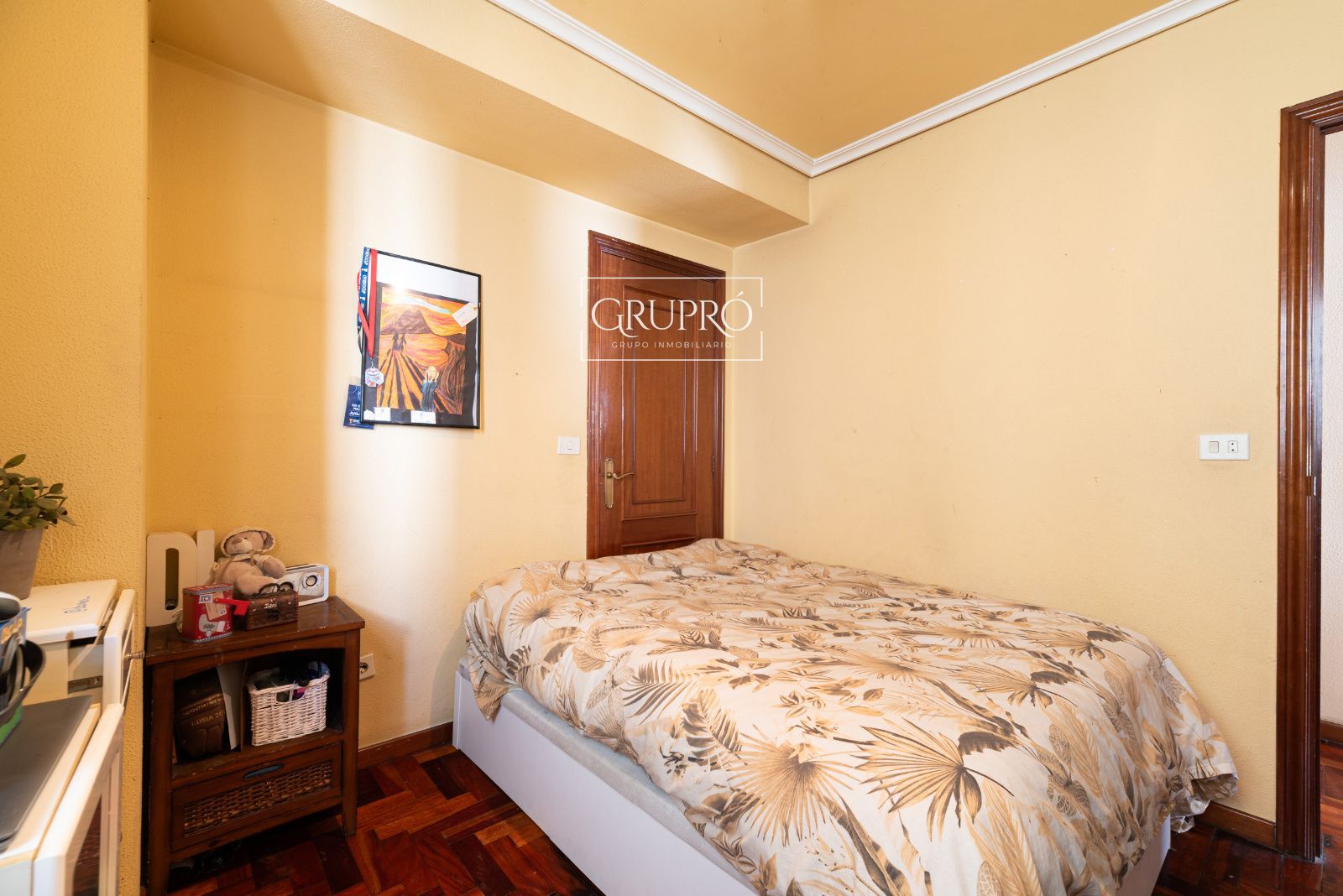 PISO DE 4 HABITACIONES CON GARAJE AL LADO DE PLAZA ELÍPTICA